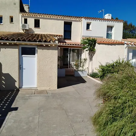 Grande Maison 3 Chambres - Jardin, Terrasse Et Parking - Bord De Mer Torreilles Exterior photo